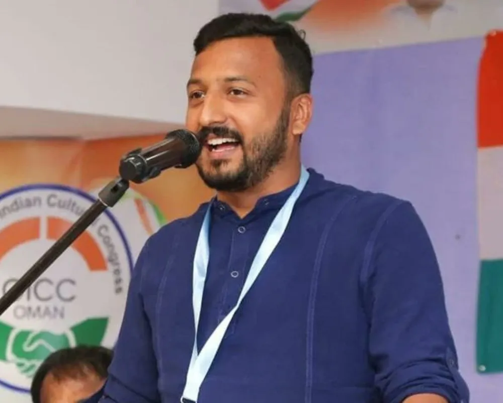 Kerala Youth Leader Quits